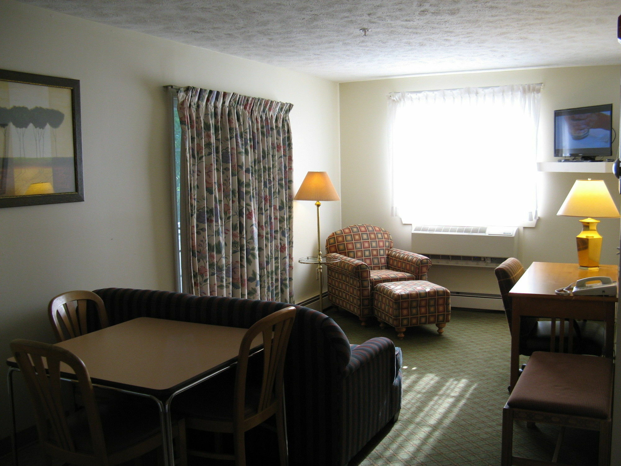 Handys Extended Stay Suites Colchester Eksteriør bilde